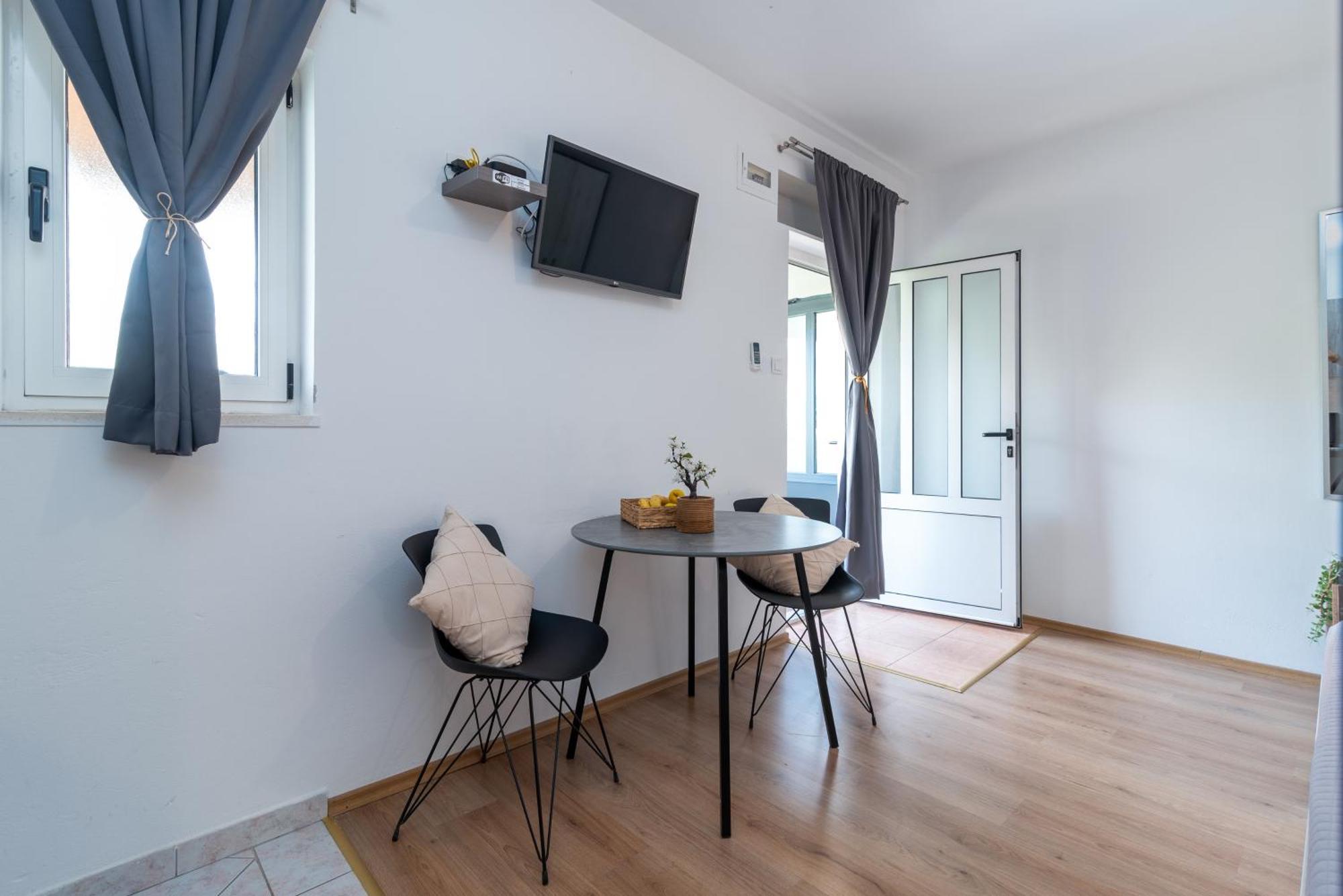 Studio Apartment Coce Trogir Exteriér fotografie