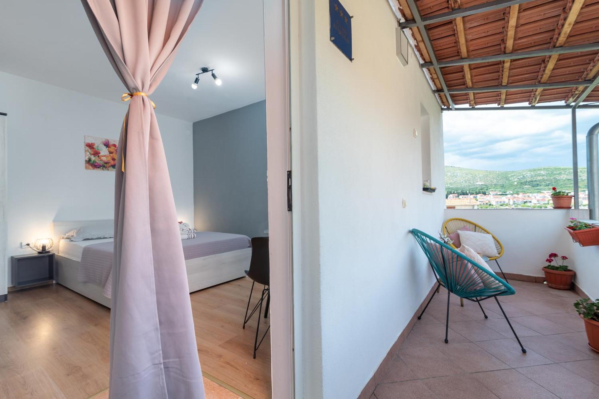 Studio Apartment Coce Trogir Exteriér fotografie