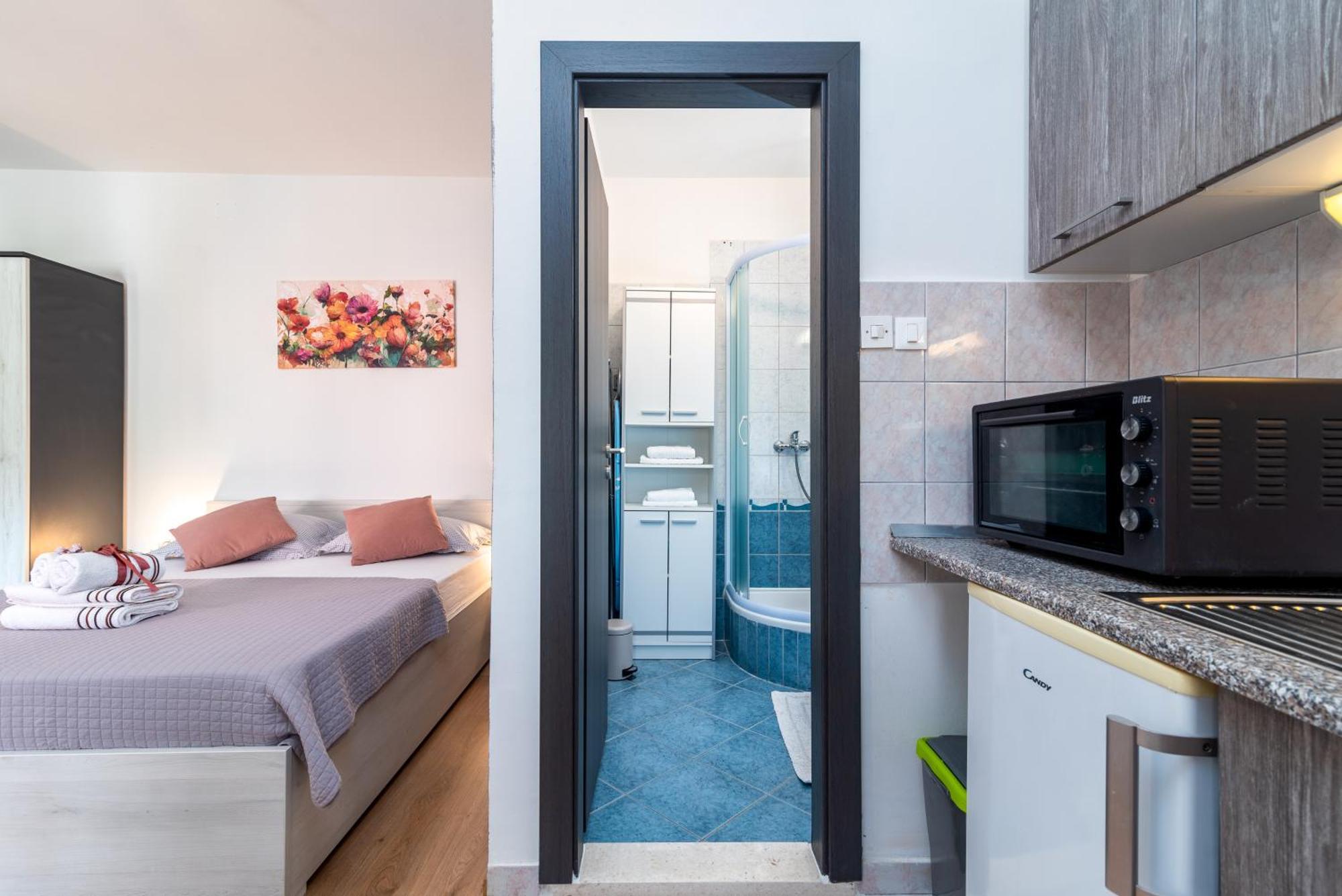 Studio Apartment Coce Trogir Exteriér fotografie