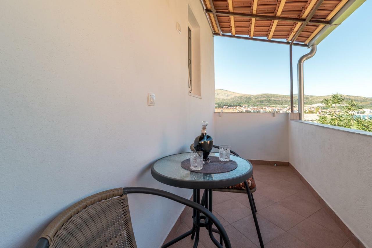 Studio Apartment Coce Trogir Exteriér fotografie